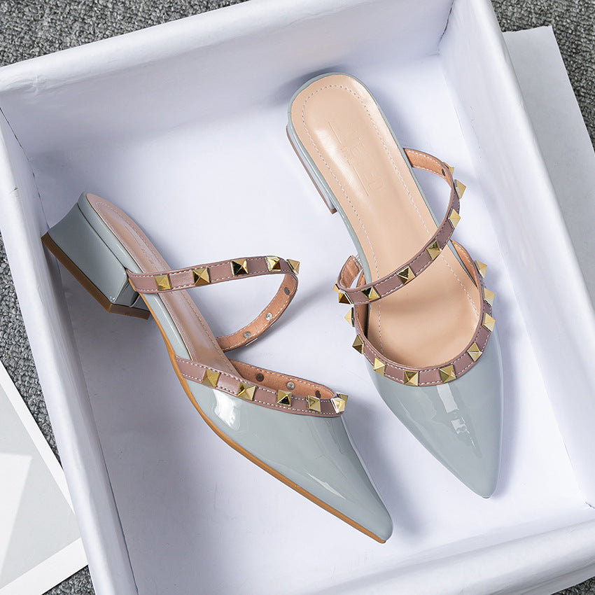 Eva | Mules con Tachuelas