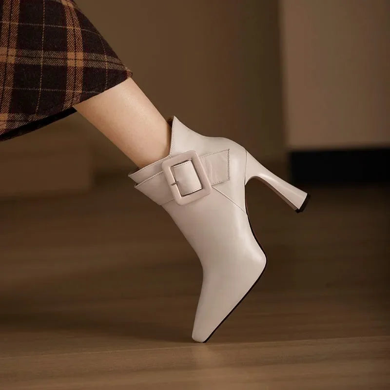 Sabrina | Botines con Hebilla