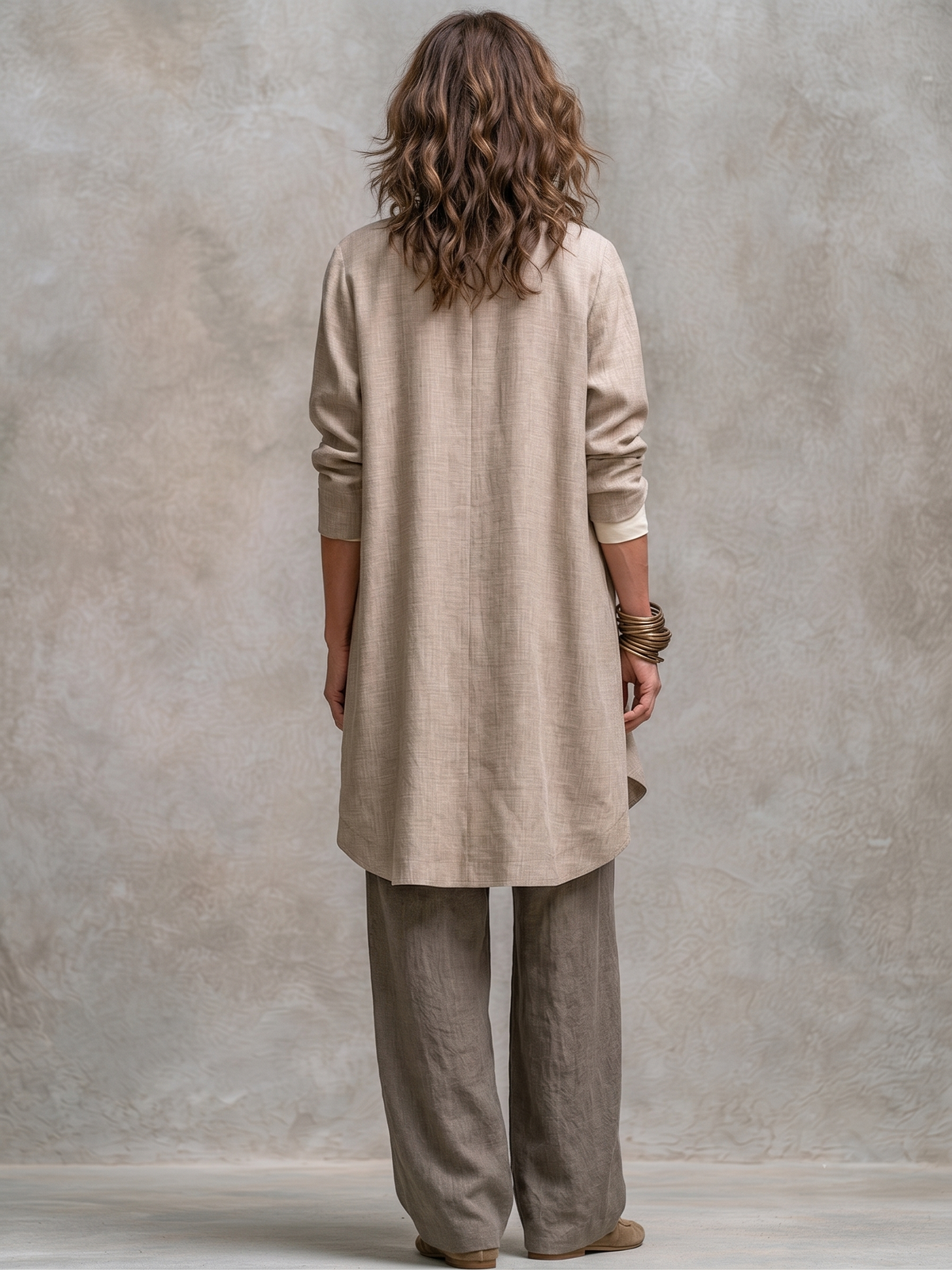 Consuelo | Conjunto de Tres Piezas Beige y Gris