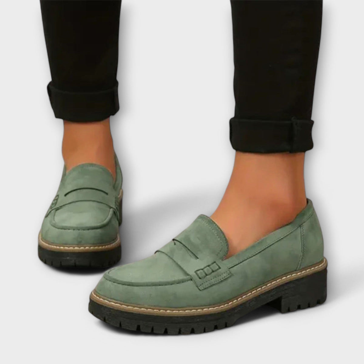 Lucrecia | Mocasines Elegantes y Versátiles