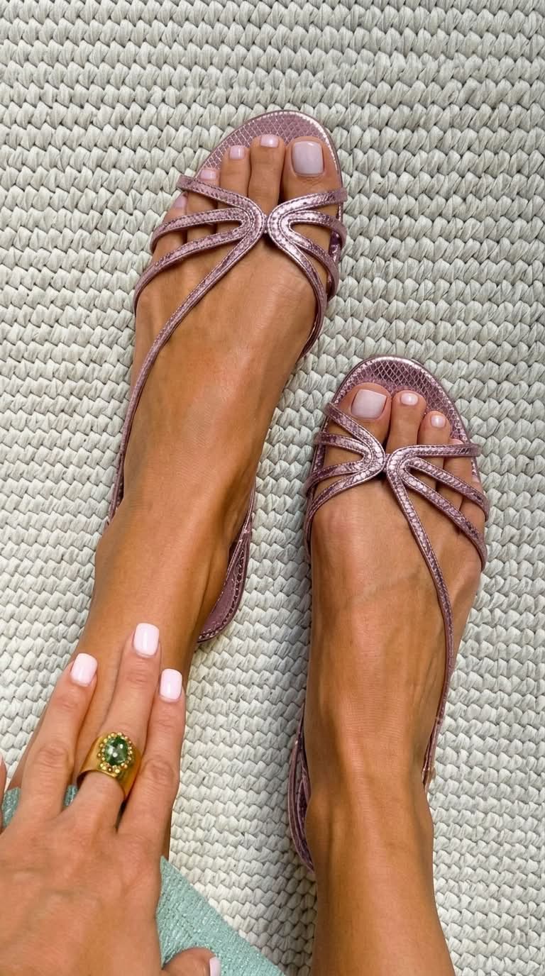 Idoya | Sandalias Doradas Clásicas