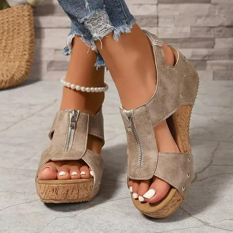 Frida | Sandalias de Cuña con Cremallera