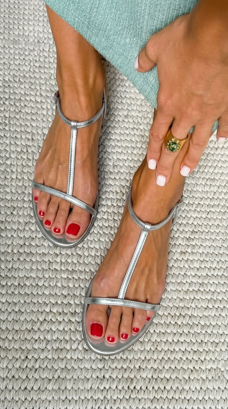 Alina | Sandalias Doradas de Primavera