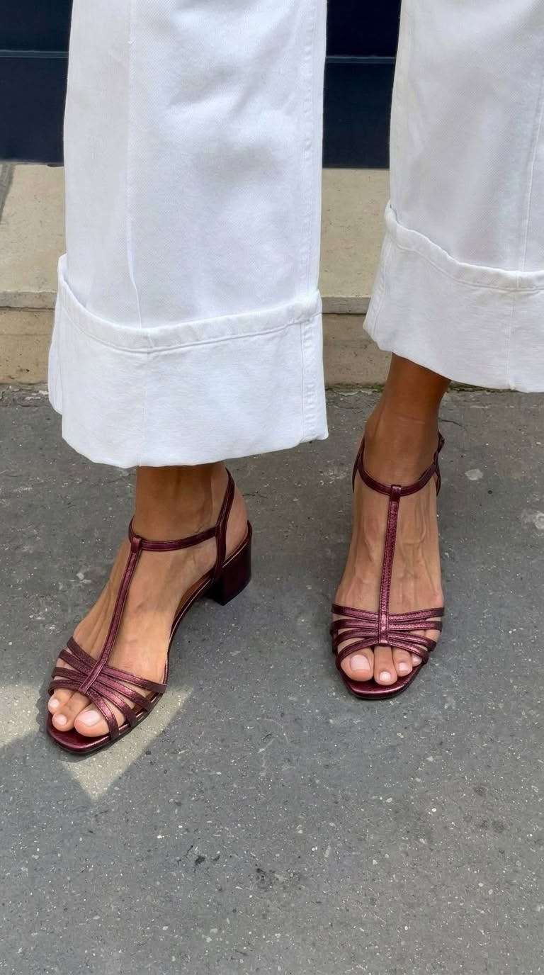 Anabel | Sandalias Doradas Elegantes