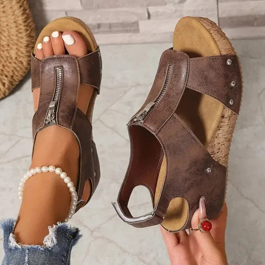 Frida | Sandalias de Cuña con Cremallera